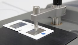 How to use the sample holder with FTIR