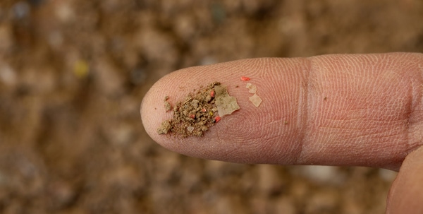 Analysis of microplastics in solid waste